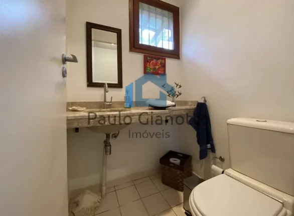 Imagem Casa de campo térrea à venda na Granja Viana