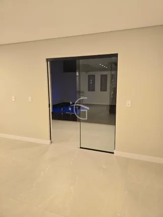 Imagem Venha conhecer esta incrível casa residencial à venda no América, em Joinville.