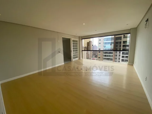Imagem CASAL IMÓVEIS VENDE ESPETACULAR COBERTURA 4 SUÍTES + 4 VGS 650 M2 REFORMADA