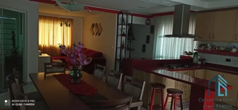 Imagem Casa em condomínio 04 quartos c/suíte no Pinheirinho em Curitiba PR