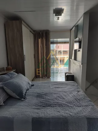 Imagem Casa com ático à venda Campo de Santana Curitiba PR