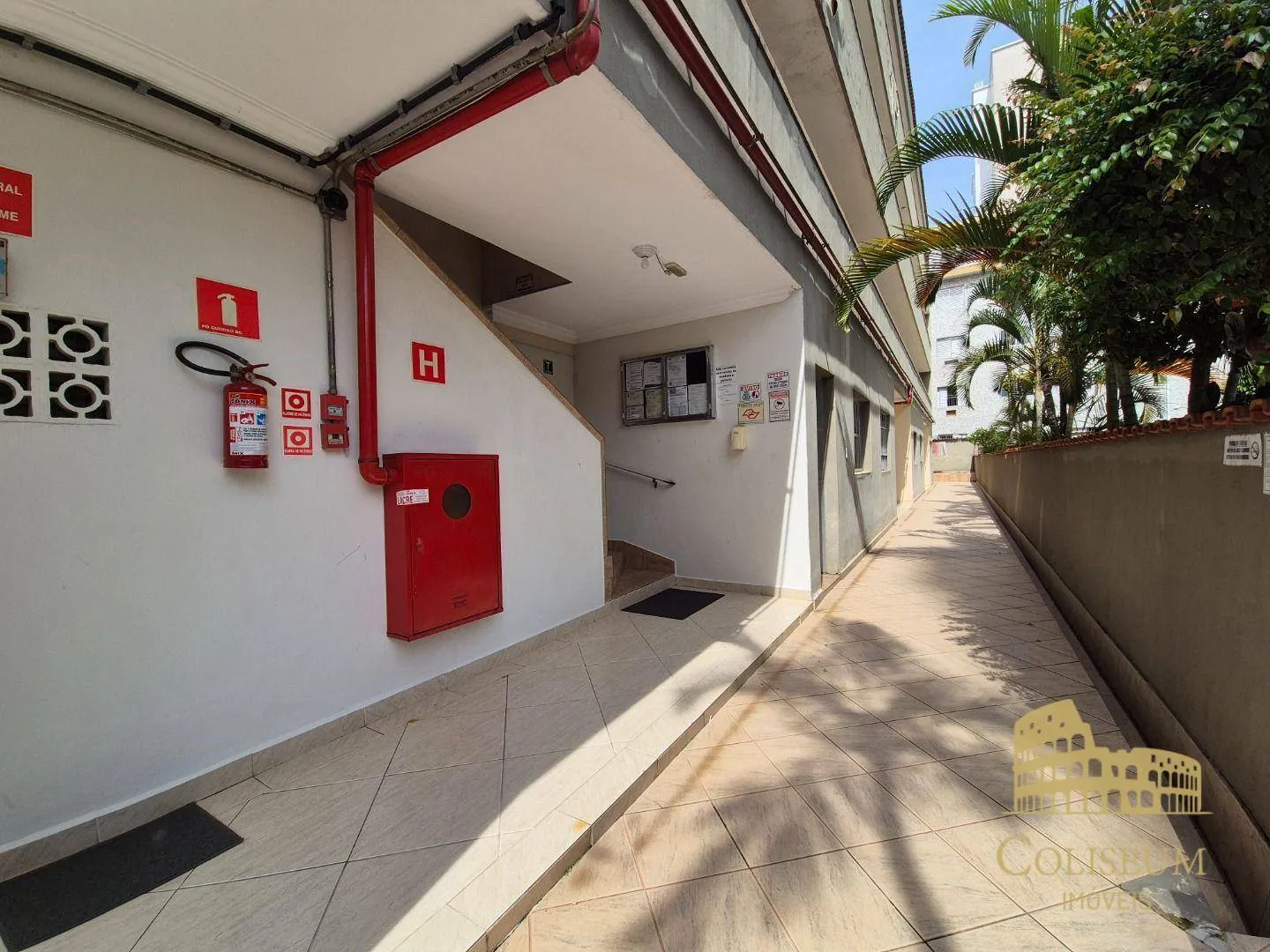 Imagem Apartamento com 1 dormitório à venda, 51 m² por R$ 270.000,00 - Canto do Forte - Praia Grande/SP