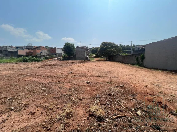 Imagem À venda lote de 310m² - Jardim São Felipe por R$199.900,00