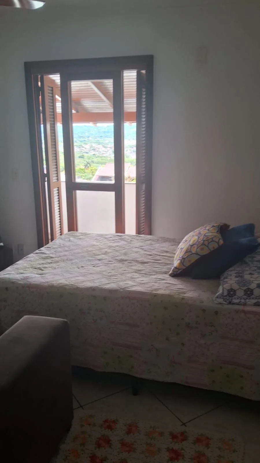 Imagem Casa em Ipanema 03 dormitórios, 01 Suíte , 03 vagas.. Aceita veículos / Imoveis