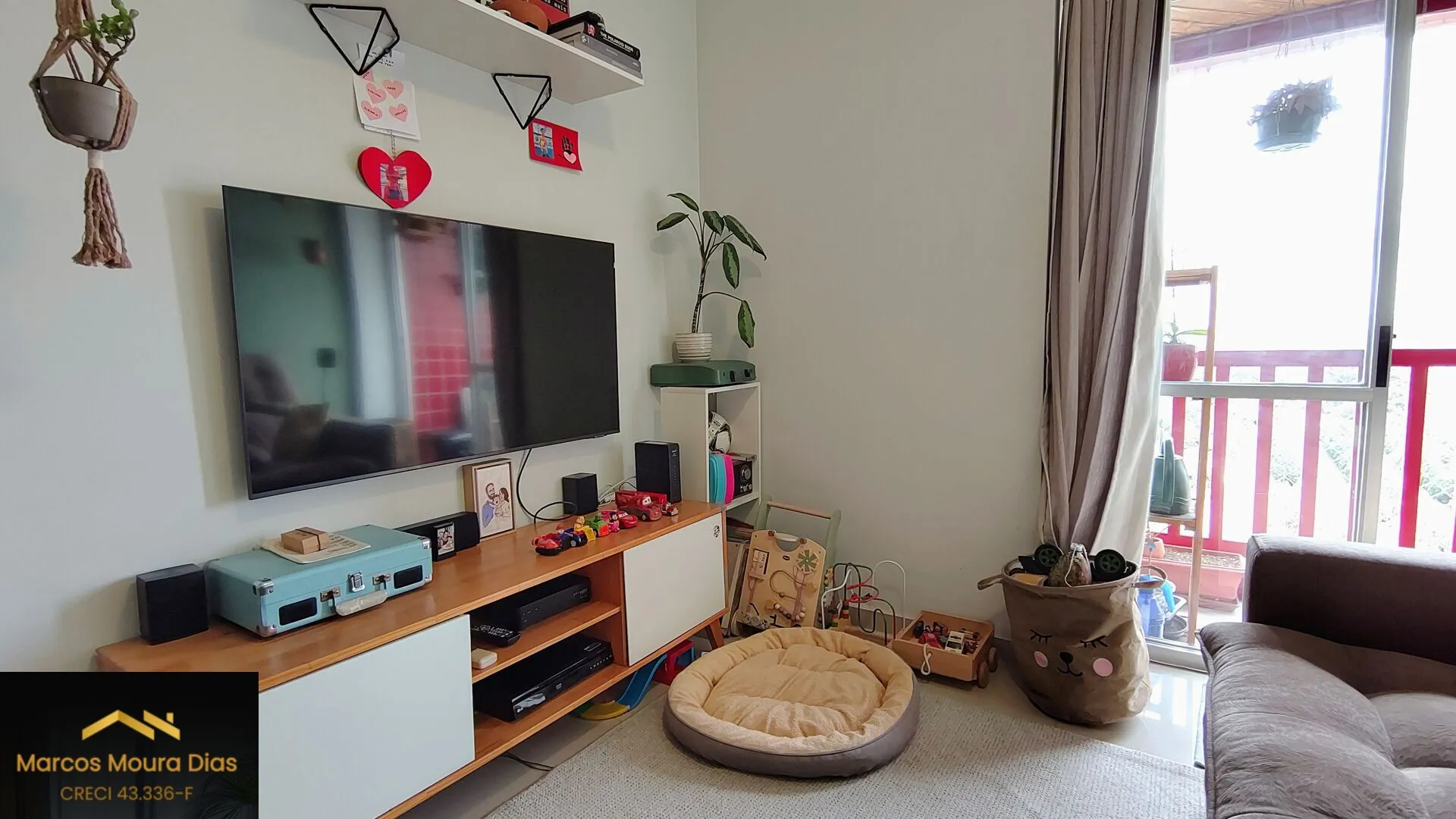 Imagem Apartamento Jardim Esther ( Butantã), sala com Varanda, 02 Dormitórios 1 Vaga, Prédio com Lazer, Portaria 24 hs e Gerador