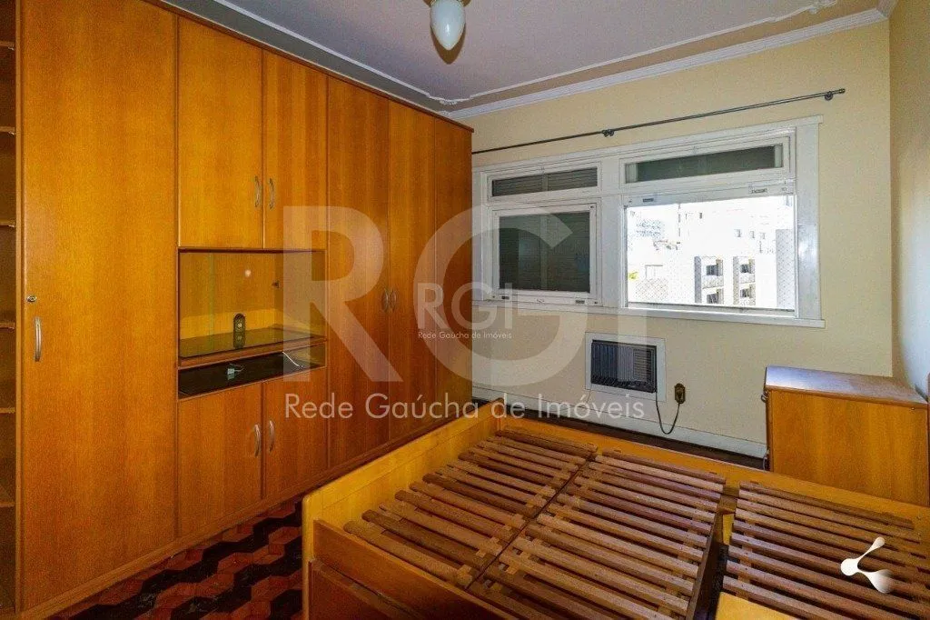 Imagem #Apartamento de 3 dormitórios com vaga de garagem no bairro Cidade Baixa.