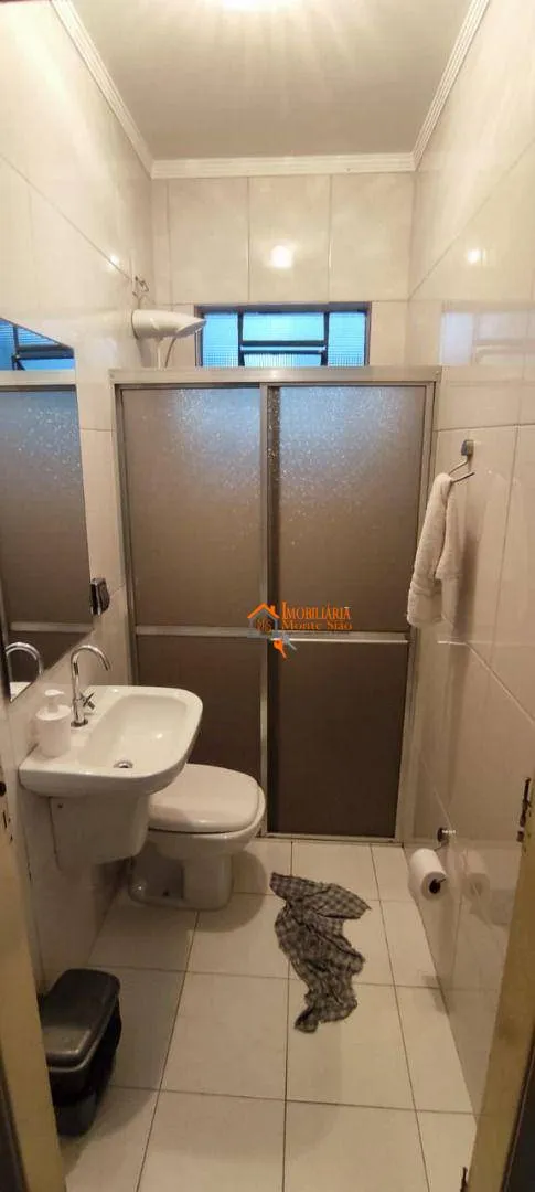Imagem Sobrado com 3 dormitórios à venda, 280 m² por R$ 850.000,00 - Vila Augusta - Guarulhos/SP