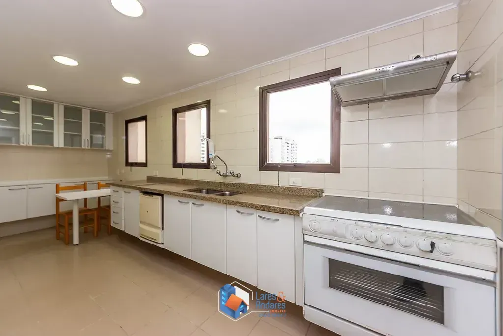 Imagem Apartamento à venda 3 Quartos 1 Suite 3 Vagas 213M² Vila Andrade São Paulo - SP
