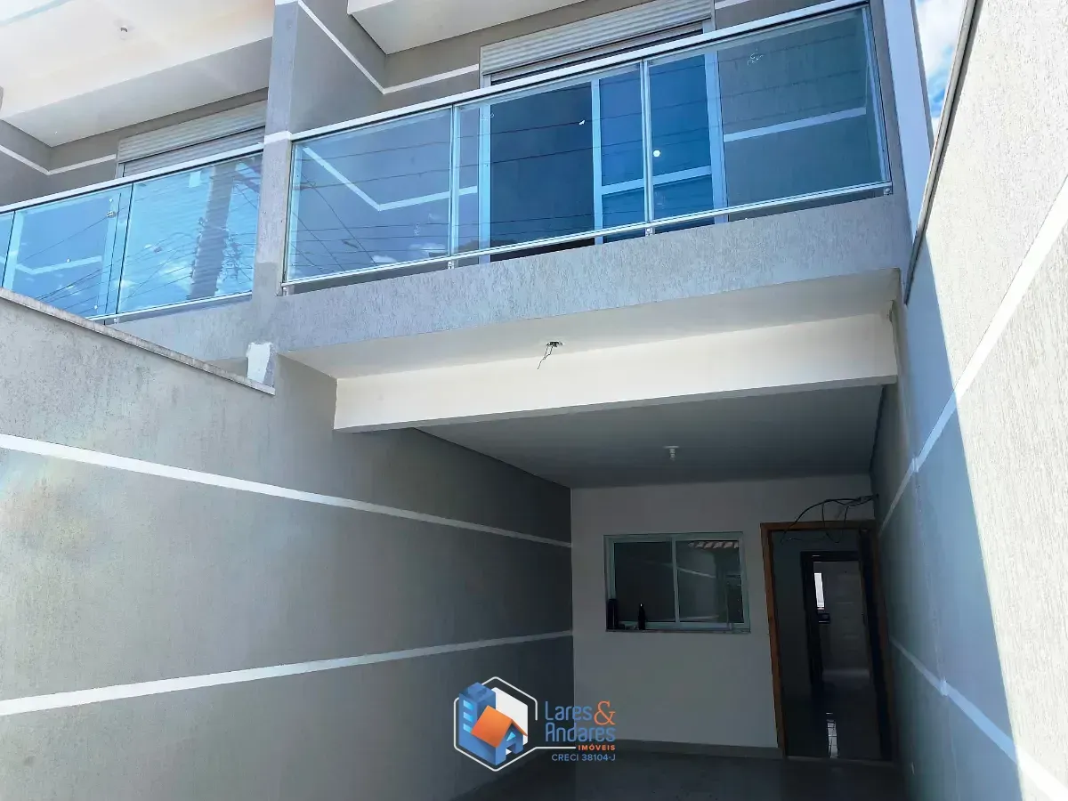 Foto do imóvel Sobrado para venda em Interlagos com 3 quartos, sendo 1 suíte, 133m² em Rua José Abel Galvão