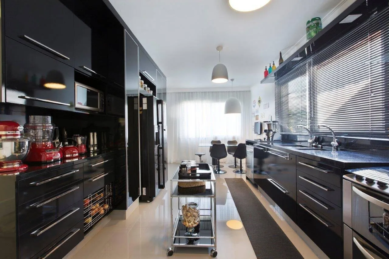 Imagem Oportunidade: Sobrado Mobiliado no Alphaville Residencial Dois