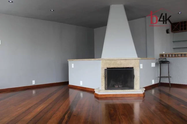 Cobertura Duplex Av. Portugal.
