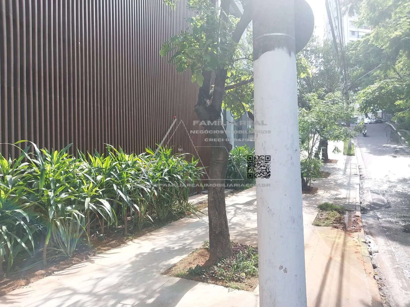 Imagem SALA COMERCIAL PARA VENDA OU LOCAÇÃO, NA VILA MATILDE