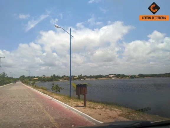 TERRENO NO CONDOMÍNIO ÁGUAS DE SAUÍPE
