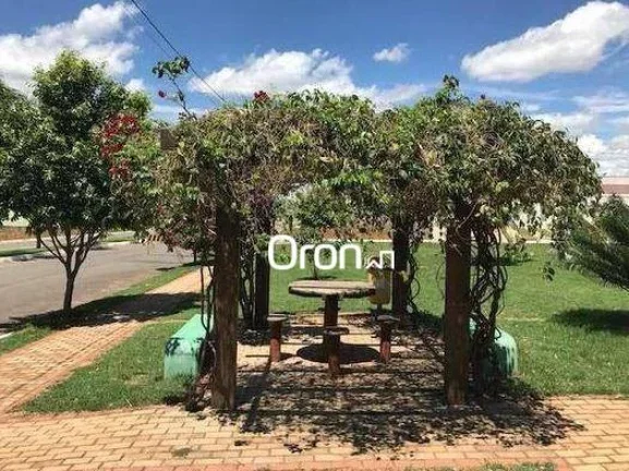Imagem Terreno à venda, 407 m² por R$ 240.000,00 - Jardim Veneza - Senador Canedo/GO