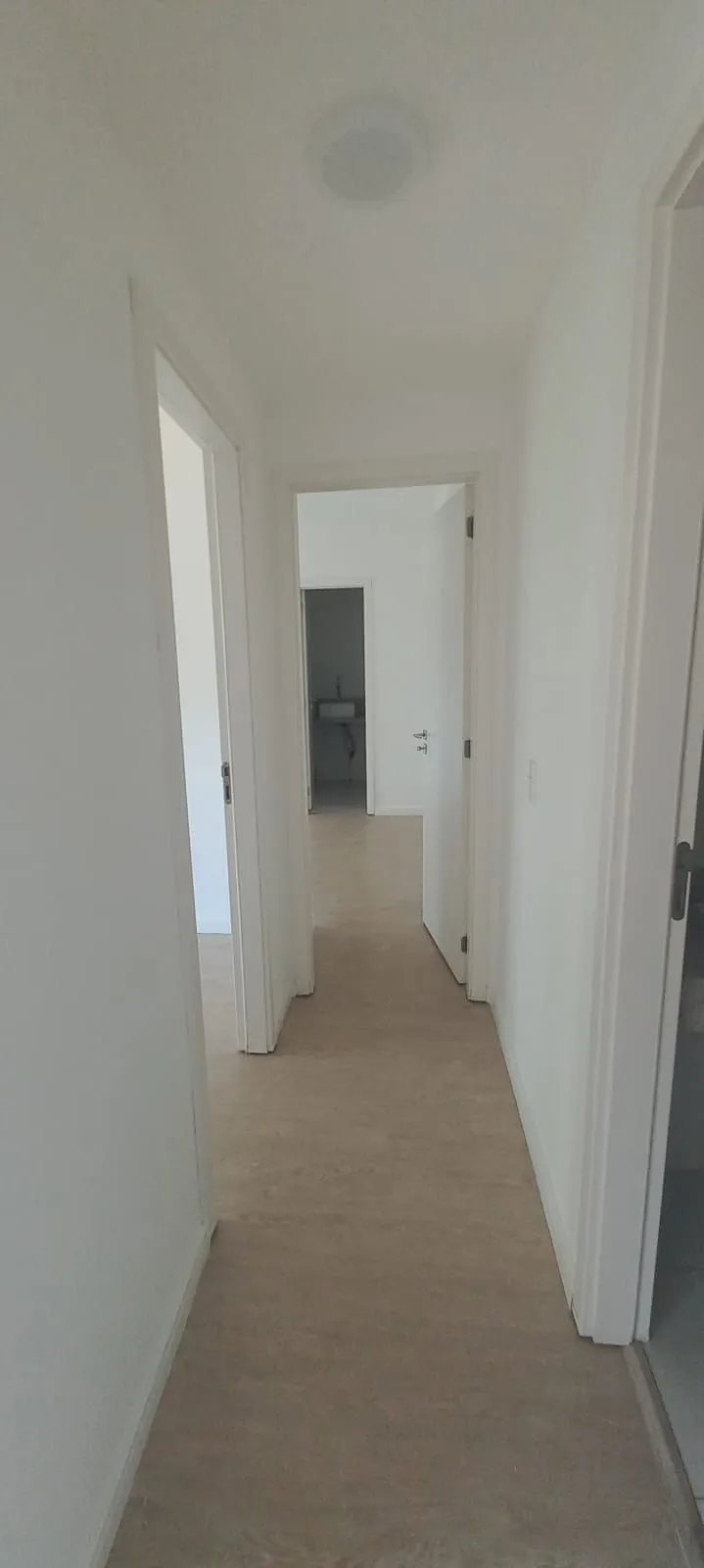 Imagem APARTAMENTO 02 DORMITÓRIOS , SUÍTE E VAGA COBERTA