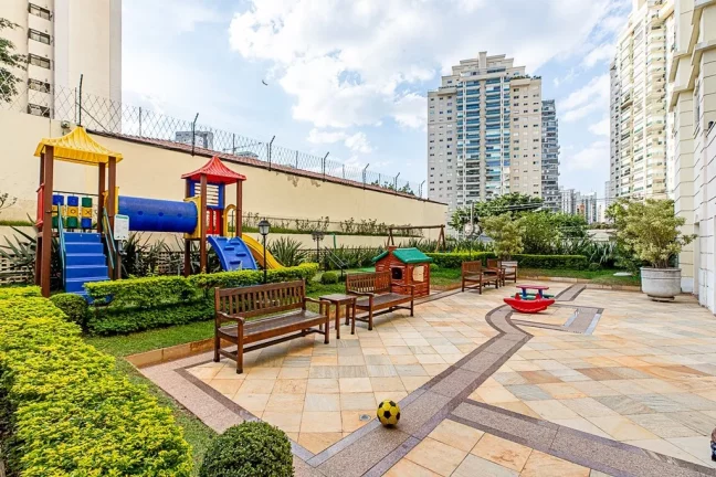 Imagem Apartamento à venda em São Paulo, Vila Uberabinha, com 3 quartos, 128m2
