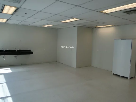 Imagem CHUCRI ZAIDAN Conjunto Comercial para Locação na CHUCRI ZAIDAN de 598m²