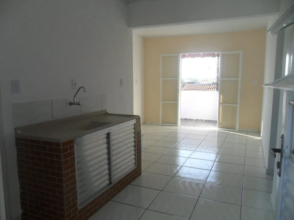 Imagem Casa à venda 3 Quartos, 1 Suite, 4 Vagas, 200M², Vila Rica, Pindamonhangaba - SP