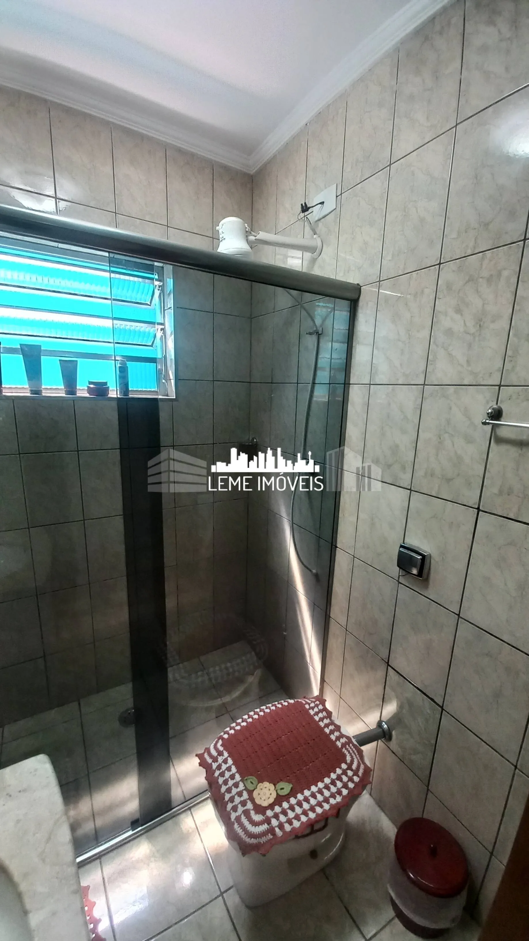 Imagem LINDO SOBRADO! ACEITA FINANCIAMENTO HABITACIONAL E UTILIZAÇÃO DO FGTS!!!