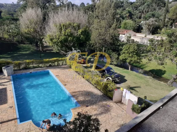 Imagem Sítio em Atibaia com Lago