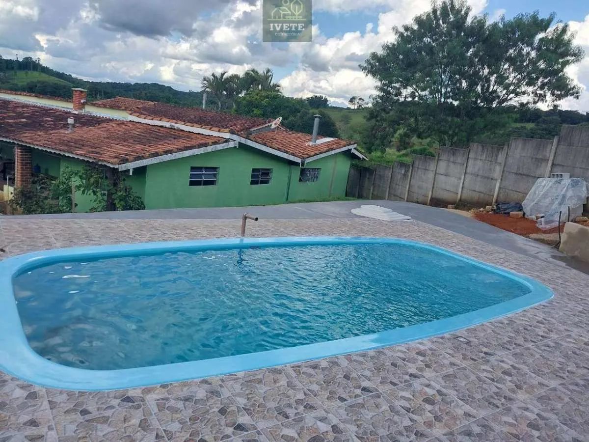 Imagem Chácara à Venda em Monte Alegre do Sul - Município de Mostardas/SP