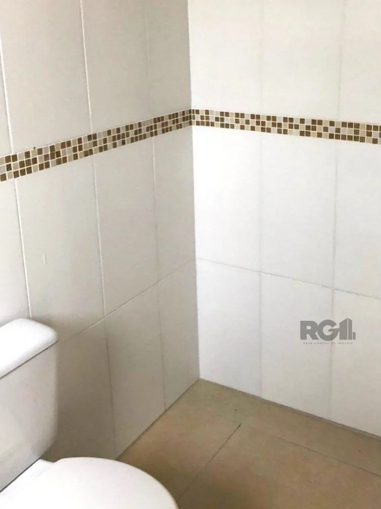 Imagem 2 dorm. com 1 suíte, churrasqueira e vaga de garagem!