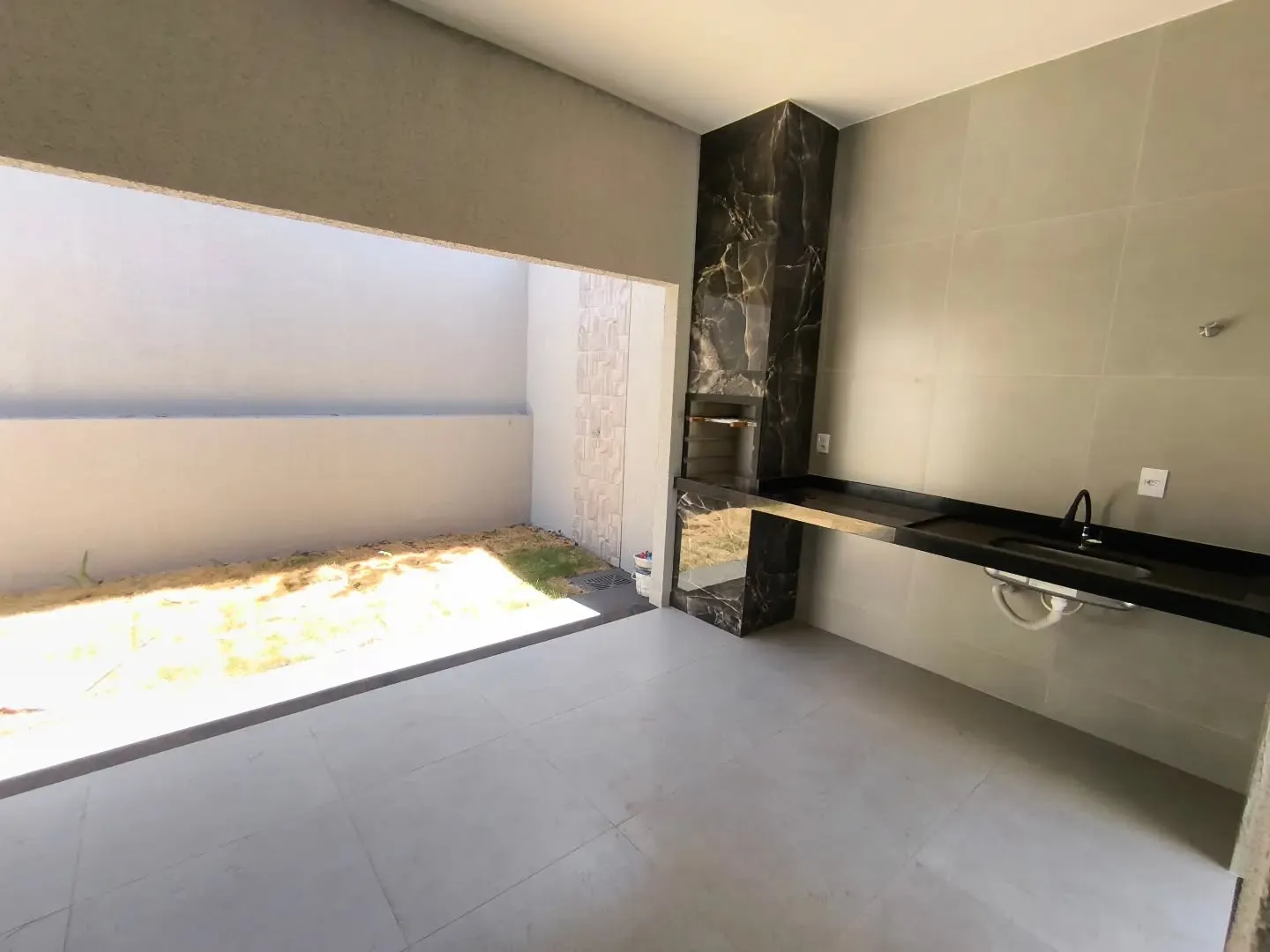 Imagem Casa 3/4 C Suite No Santa Luzia Com Area Gourmet