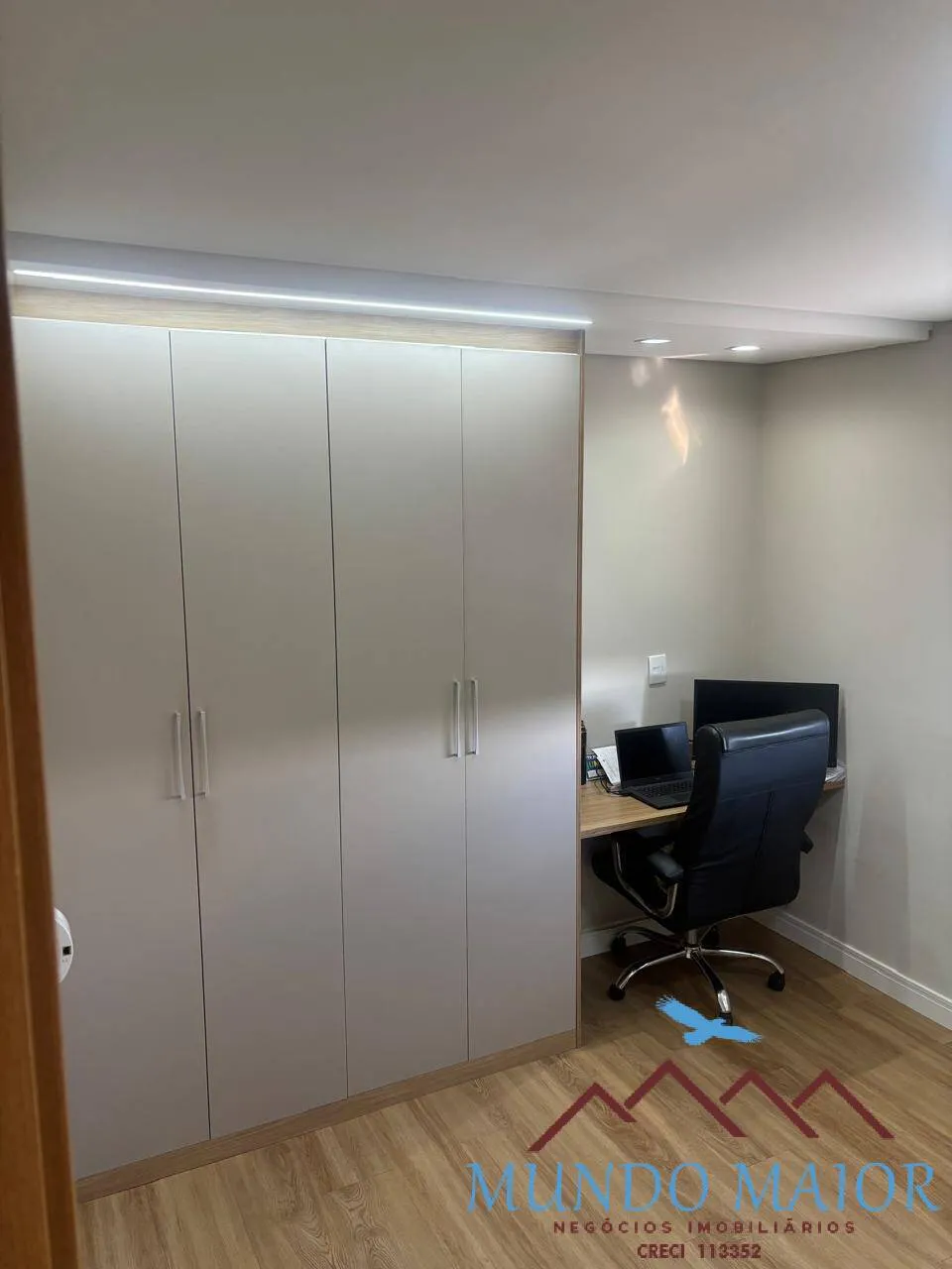 Imagem Apto com 2 Quartos , 1 banheiro , 1 vaga ,à venda, 54m² - Horto Floresta!