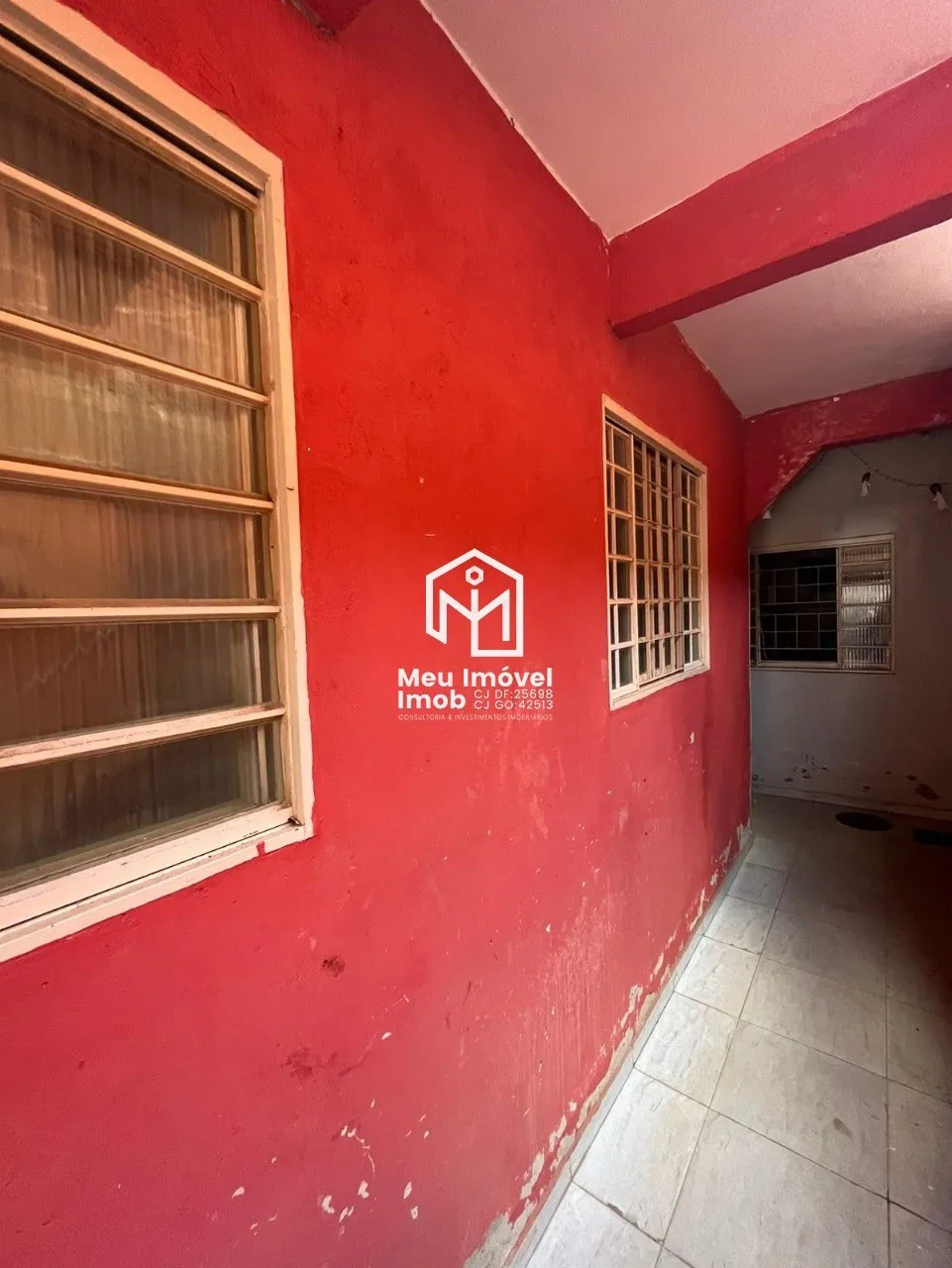 Imagem Prédio com 5 Apartamentos 2 com Suíte 4 Vagas Lote 150m²