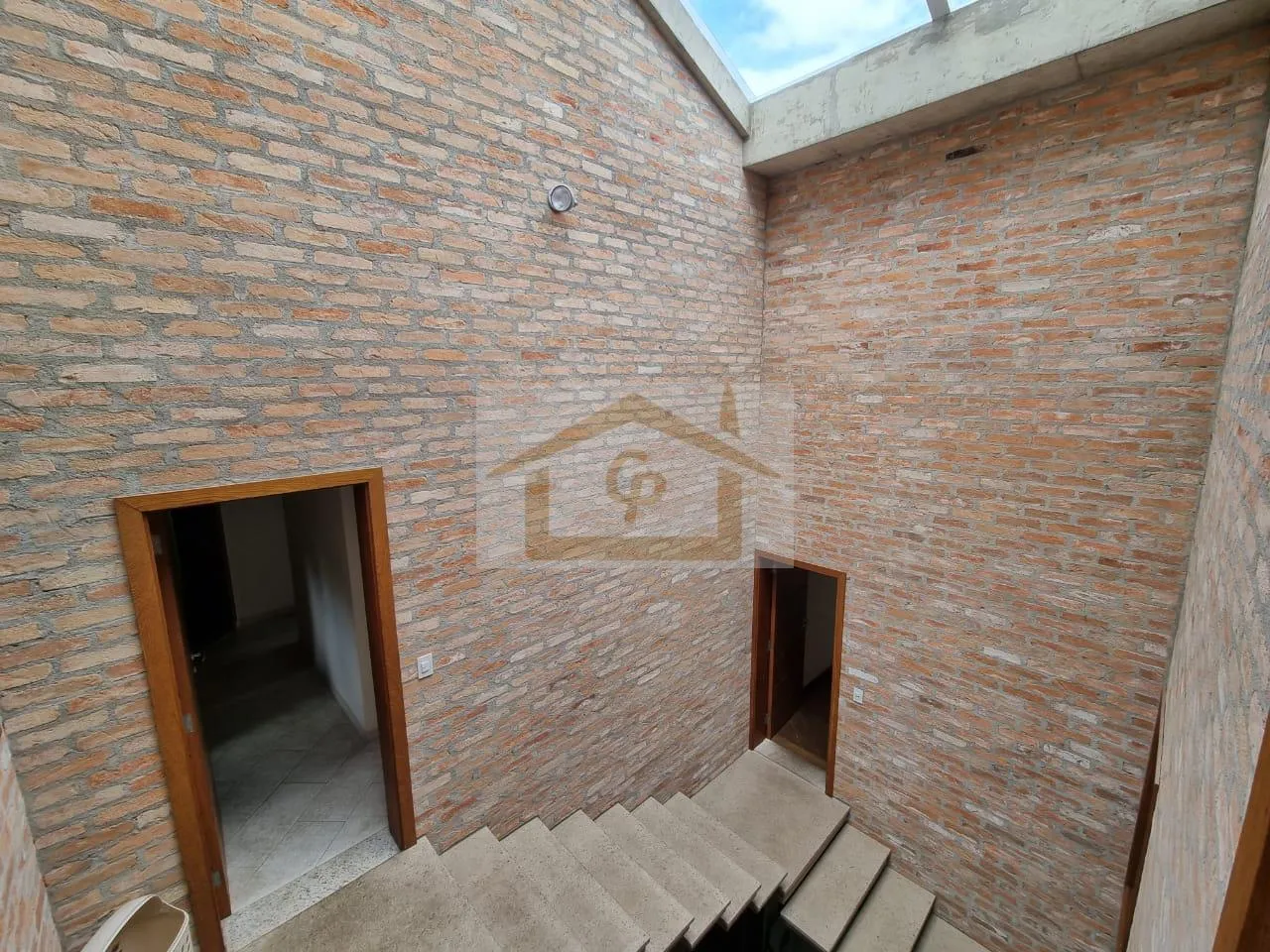 Imagem Conforto, segurança e natureza!!! Casa com 3 suítes , 4 vagas - *Granja Viana