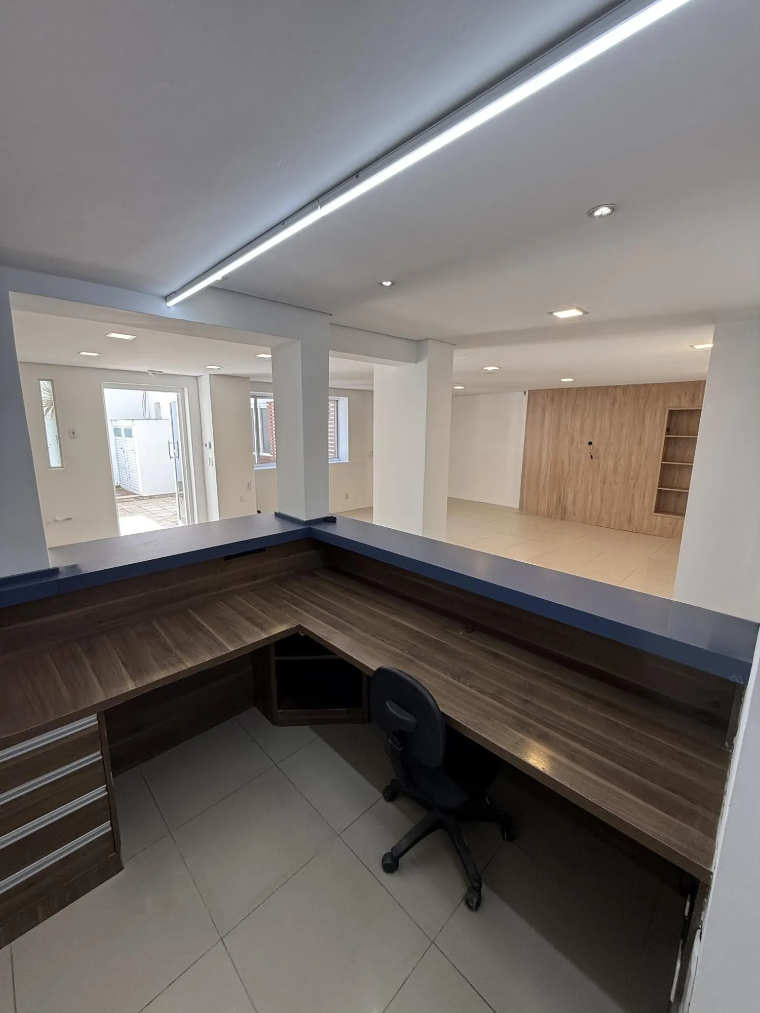 Imagem MÁFFER IMÓVEIS ALUGA - CASA COMERCIAL OU RESIDENCIAL NA AUXILIADORA Rua Marcelo Gama - Bairro Auxiliadora | Porto Alegre/RS