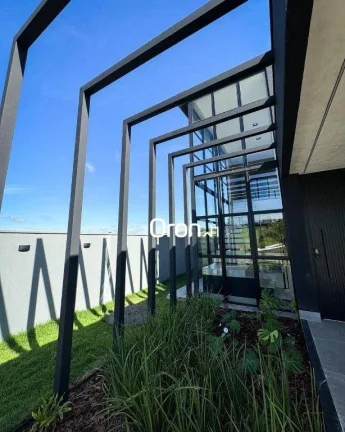 Imagem Sobrado à venda, 185 m² por R$ 1.350.000,00 - Bairro Jardins Parma - Senador Canedo/GO