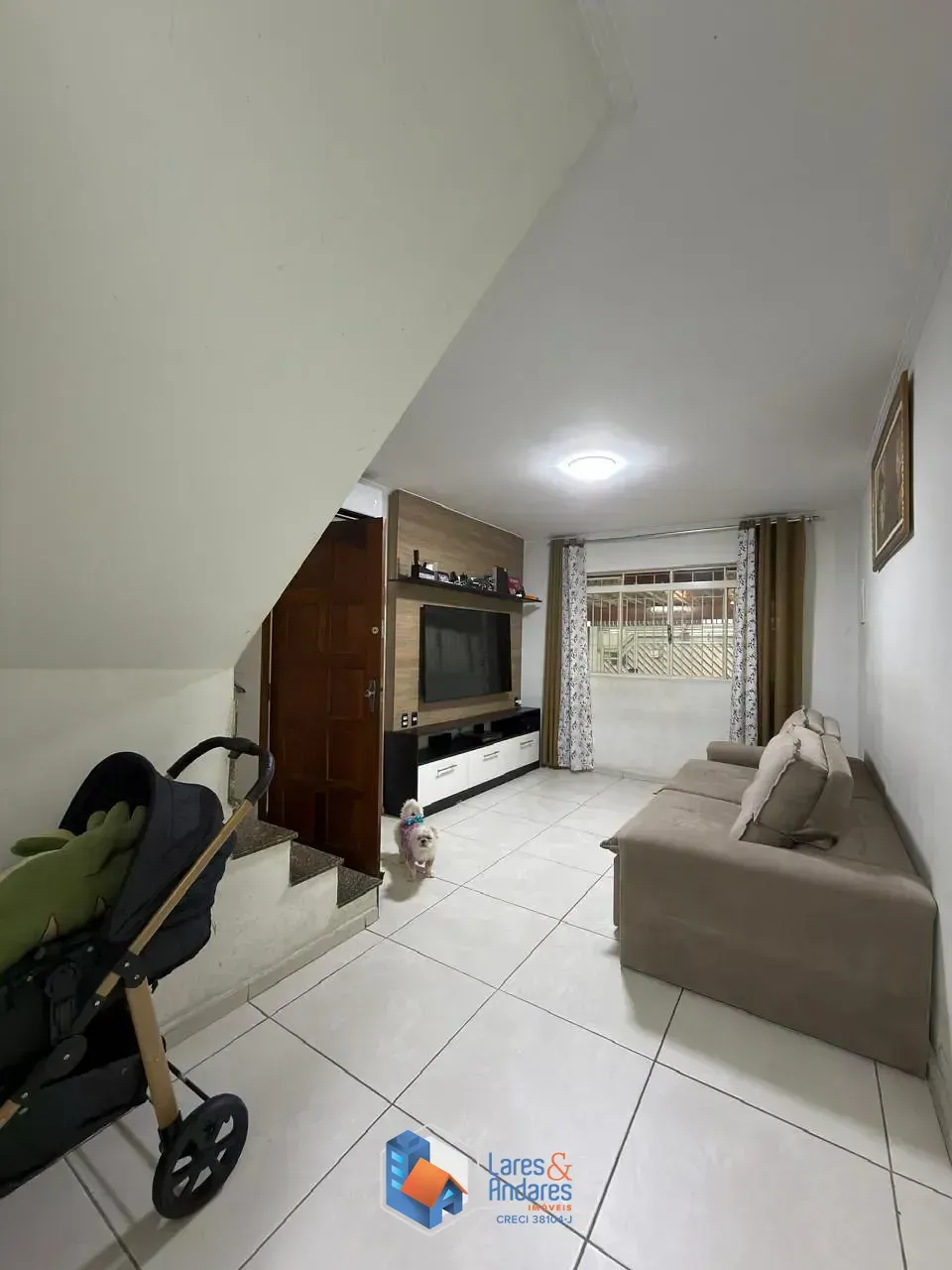Imagem Sobrado para venda em Vila Nivi com 3 quartos, sendo 1 suíte, 100m²