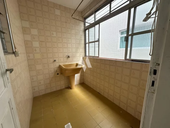 Imagem Apartamento à venda com 2 dormitórios e Garagem Coberta no Embaré de Santos/SP