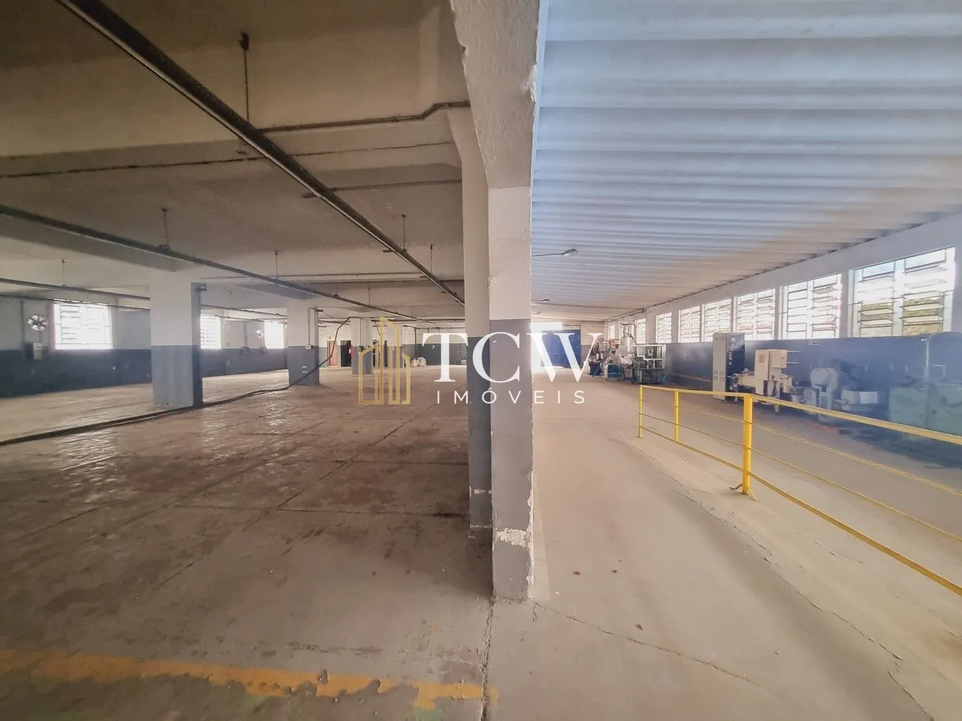 Imagem Galpão Industrial à Venda | 6.353 m² | Centro, Embu-Guaçu/SP