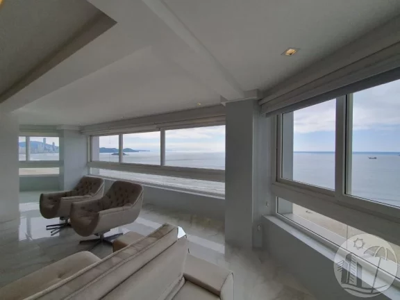 Imagem Apartamento FRENTE MAR Luxo com 4 Suítes e 4 Vagas de Garage