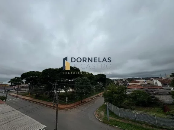 Imagem APARTAMENTO 2 QUARTOS QI 03 REFORMADO 2º ANDAR NASCENTE VISTA LIVRE