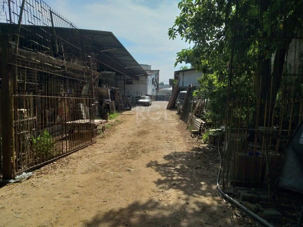 Imagem Terreno para Venda - 0m², 0 dormitórios, Glória