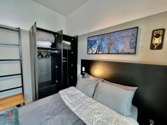 Imagem Imperdível! Apartamento à venda na Vila Olímpia, São Paulo-SP, 1 quarto, 1 suíte, 1 sala, 1 banheiro, 1 vaga, 28m².