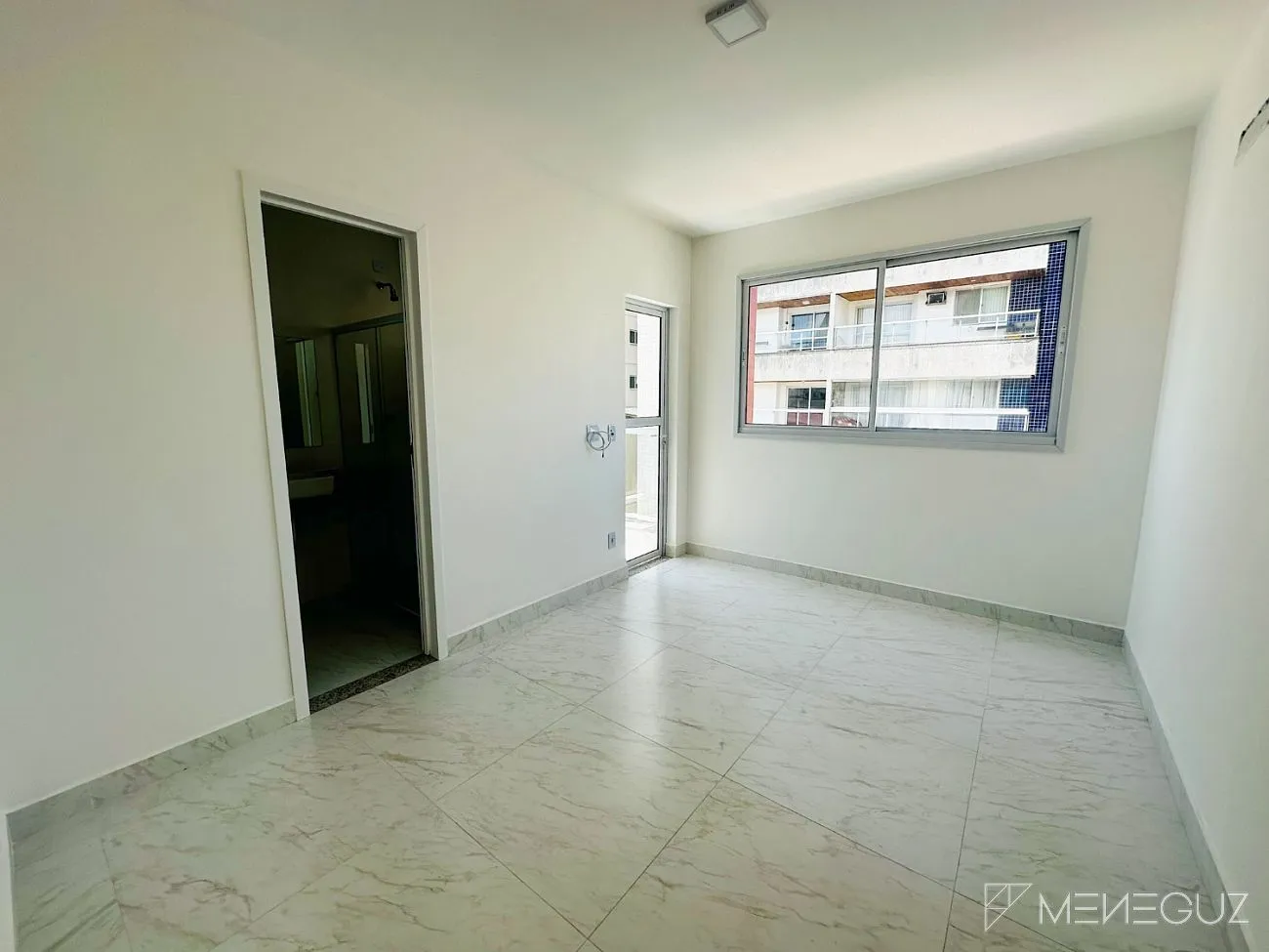 Imagem Seu novo lar Awaits: Apartamento de 3 quartos sendo um suite
