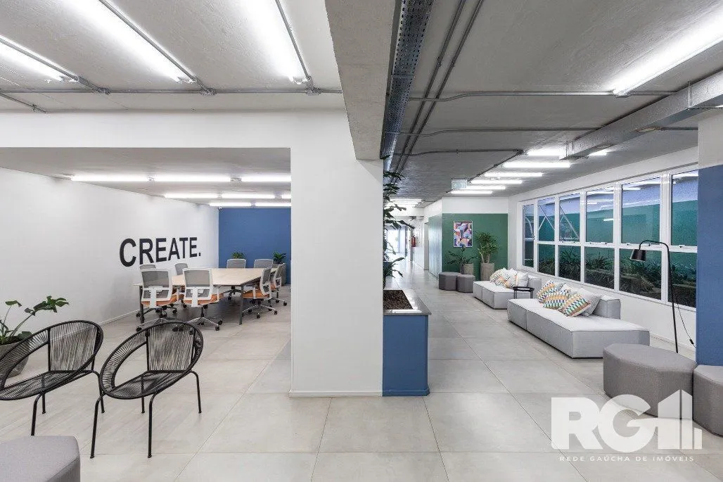 Imagem Studio com localização no Centro Histórico de Porto Alegre, uma das ruas mais charmosas e antigas de Porto Alegre,.