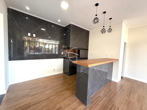 Imagem Casa à venda no Bairro Floresta em Joinville, por 980 mil