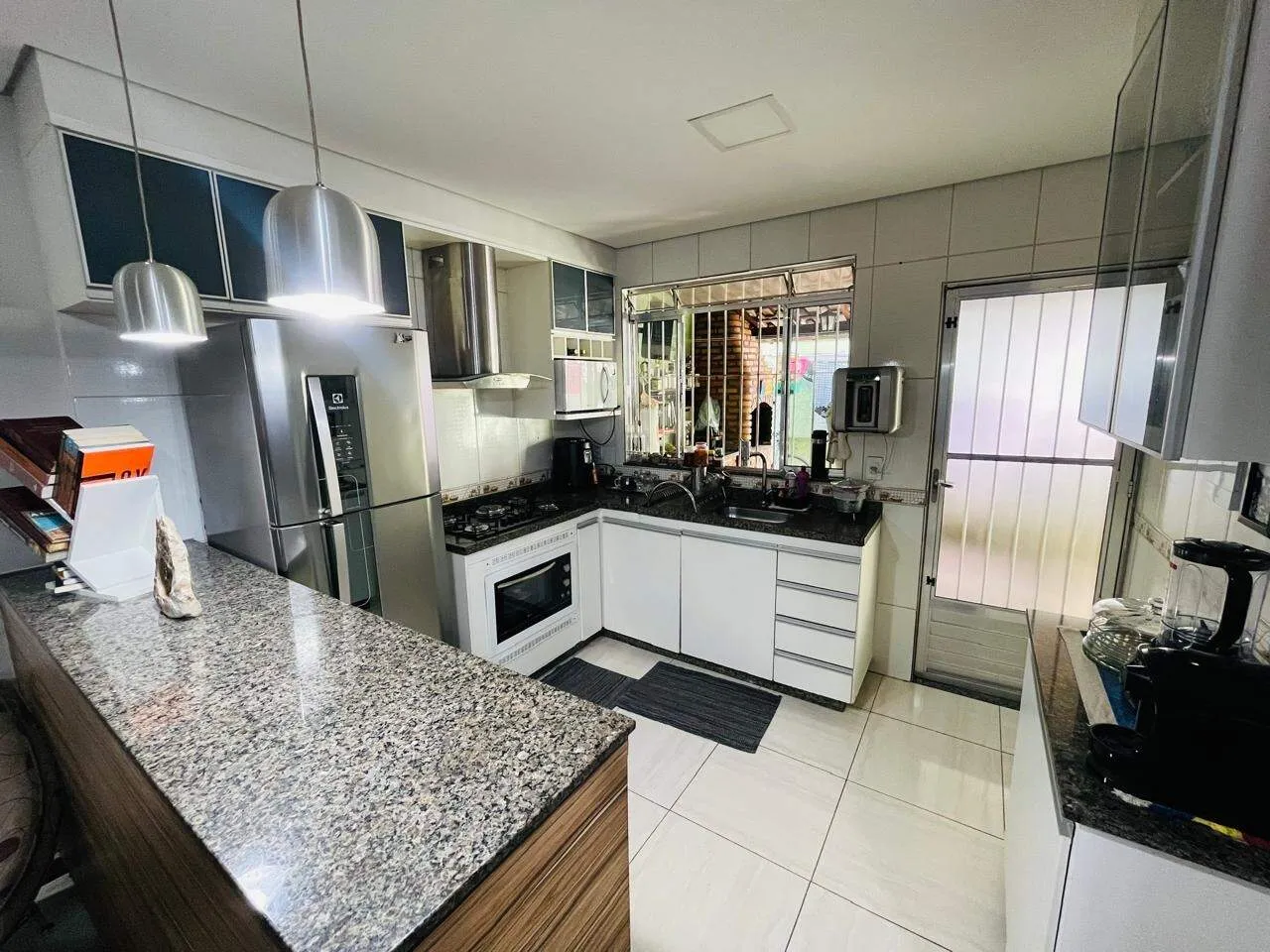 Imagem Casa duplex à venda, 2 quartos, 2 vagas, IMPERIAL - Santa Luzia/MG
