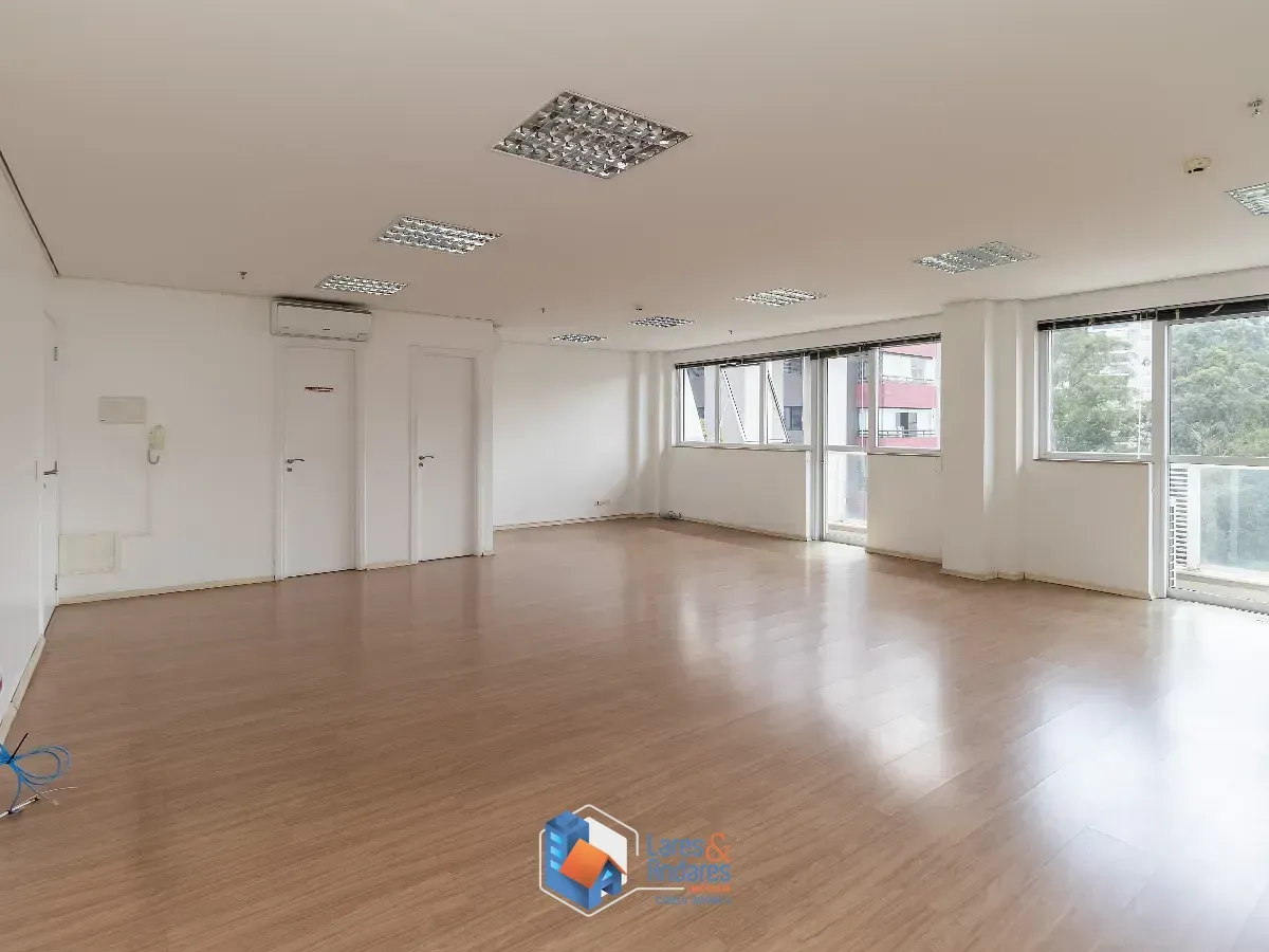 Imagem Conjunto comercial para venda em Vila Andrade, 82m²