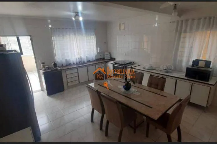 Imagem Sobrado com 3 dormitórios à venda, 250 m² por R$ 795.000,00 - Vila Flórida - Guarulhos/SP