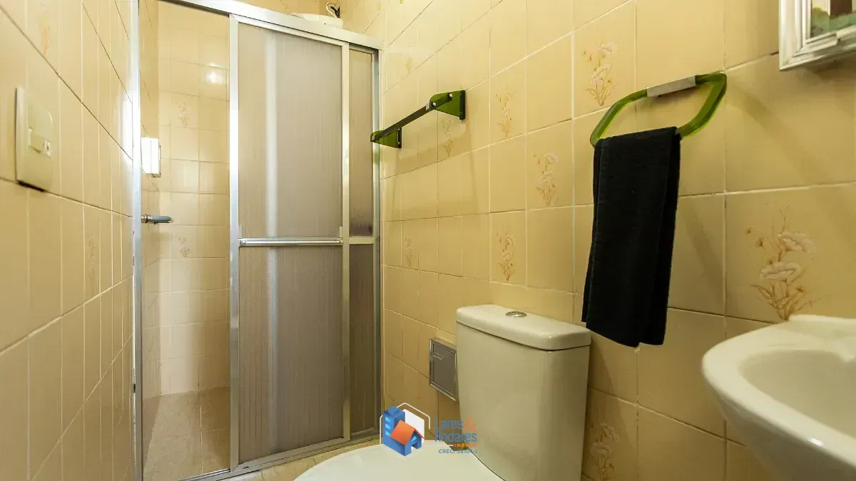 Imagem Casa para venda em Vila Cordeiro com 5 quartos, sendo 1 suíte, 154m²