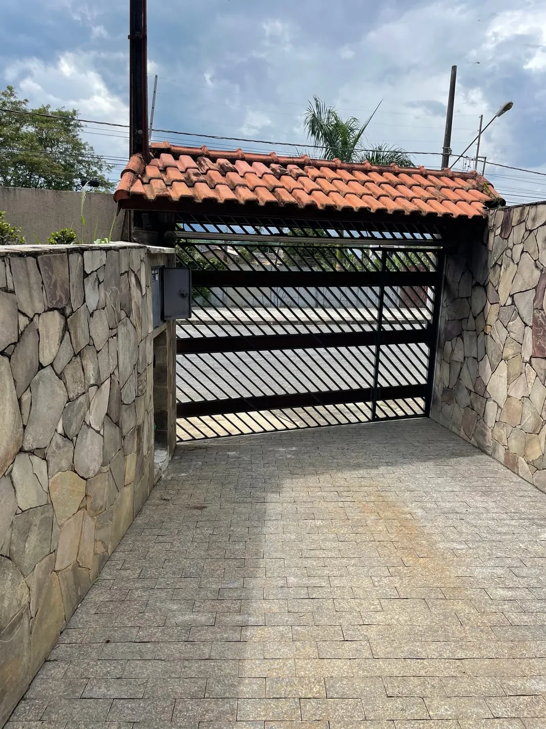 Foto do imóvel Casa à venda 3 Quartos, 1 Suite, 2 Vagas, 406.4M², Centro, Pindamonhangaba - SP