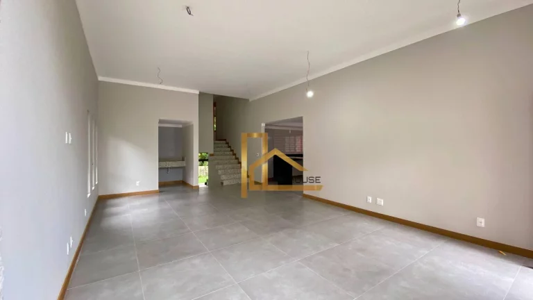 Imagem Casa 3 Quartos, 1 Suíte em Albuquerque, Teresópolis - Estilo e Conforto num verdadeiro Clube.