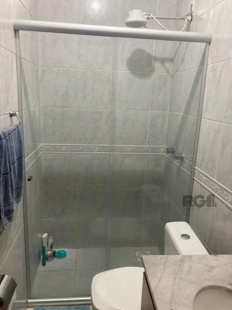 Imagem CASA | 2 DORMITÓRIOS | 1 SUÍTE | 2 VAGAS | PISCINA | SACADA | BAIRRO HÍPICA | ZONA SUL