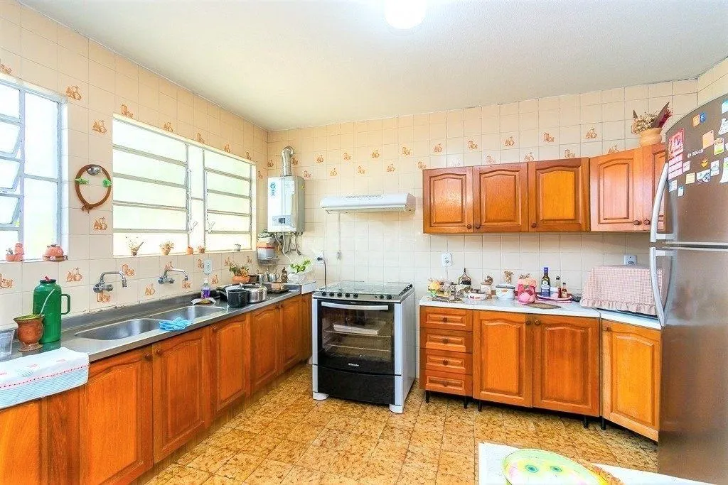 Imagem Casa de 424m² no Bairro Chácara Das Pedras